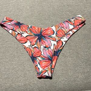 Kulani kinis bikini bottoms